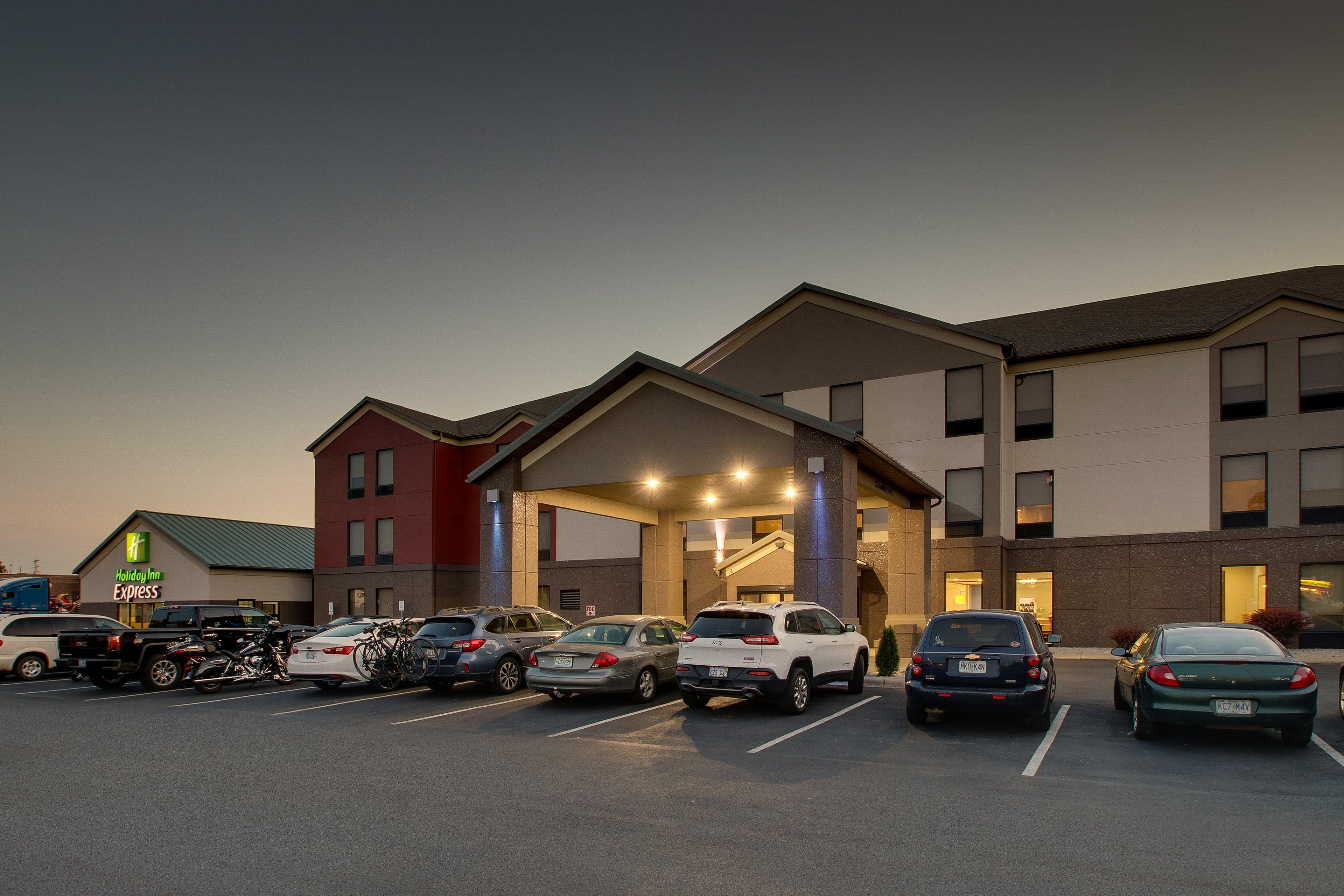 Holiday Inn Express Hotel & Suites Lebanon By Ihg Luaran gambar